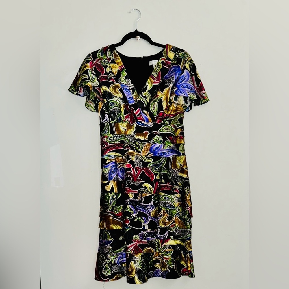 Peter Nygard Dress Paisley Print on Black, Faux Wrap Bodice V-Neck Dress, 12 - Picture 8 of 12